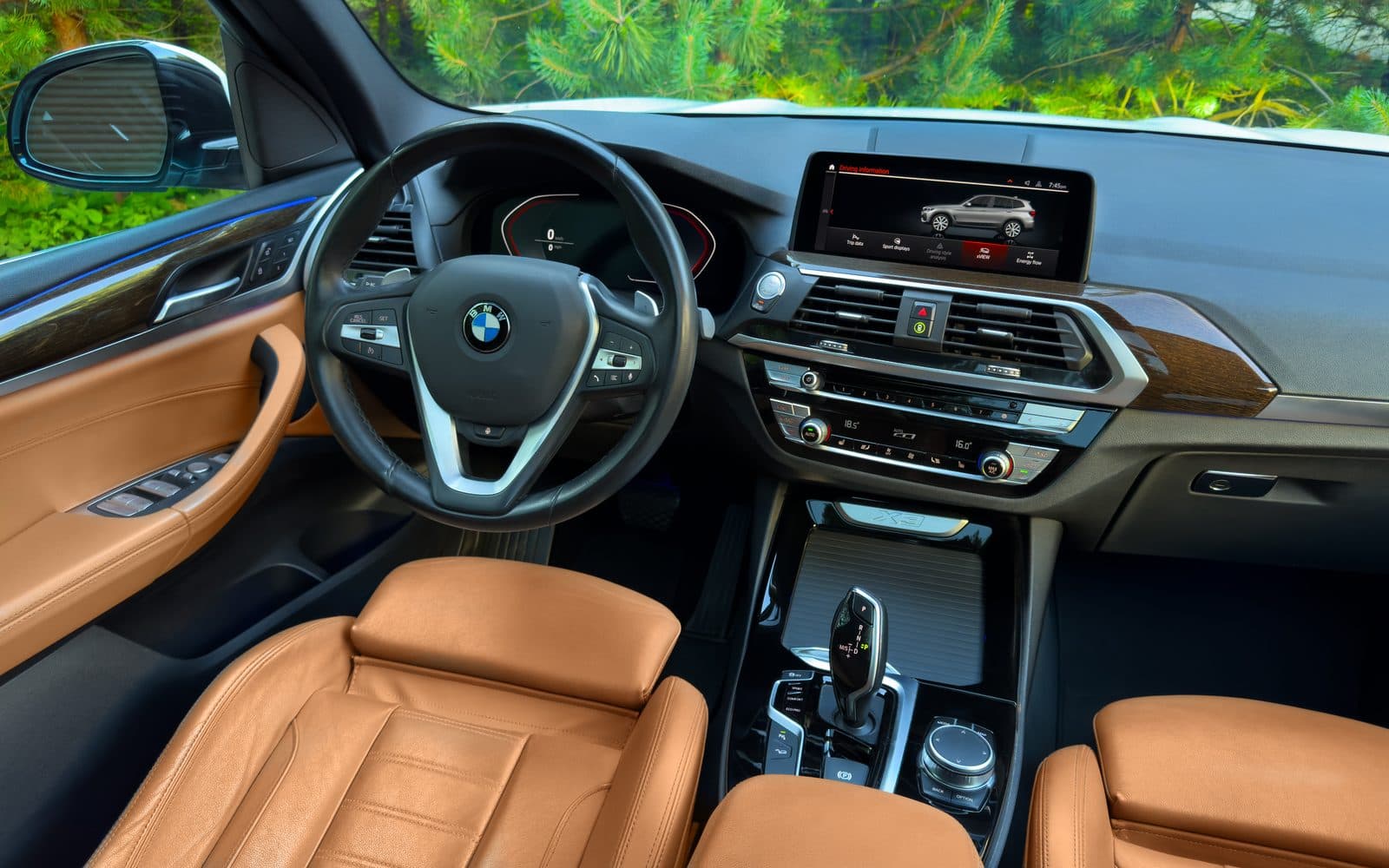 BMW X3 2021 — фото 4 в аренду в Калининграде — LiteRent