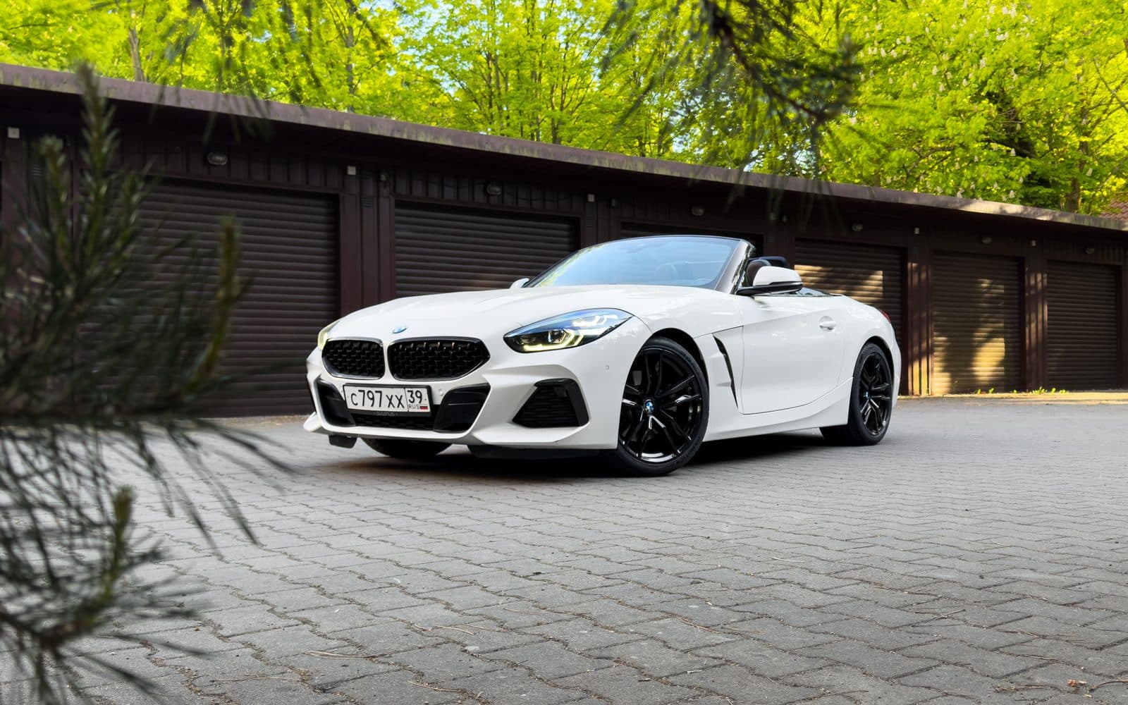 BMW Z4 — фото 2 в аренду в Калининграде — LiteRent