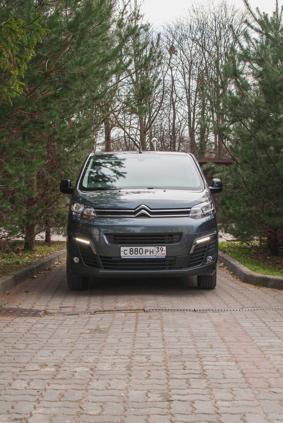 Citroën SpaceTourer — фото 2 в аренду в Калининграде — LiteRent