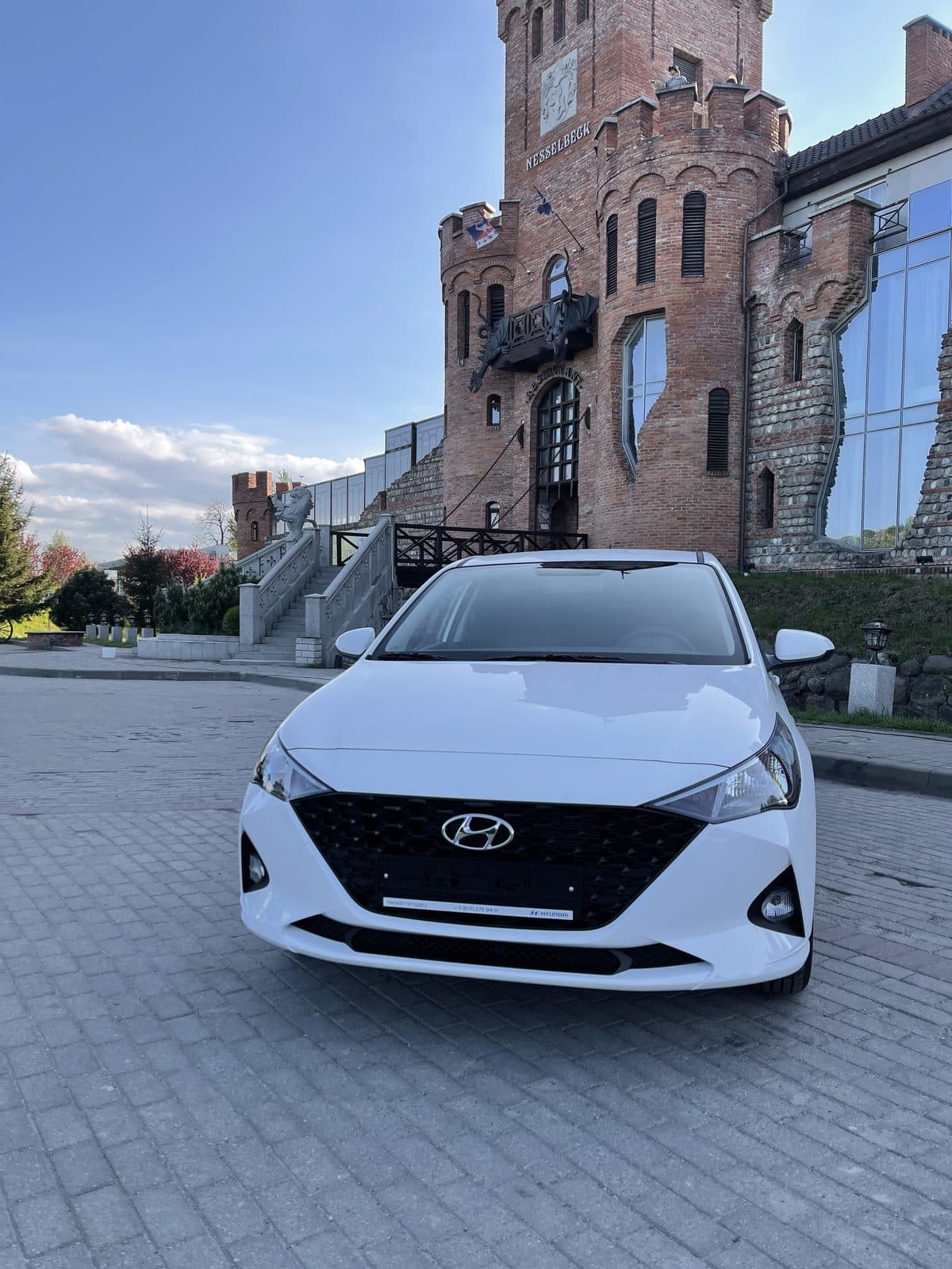 Hyundai Solaris — фото 2 в аренду в Калининграде — LiteRent