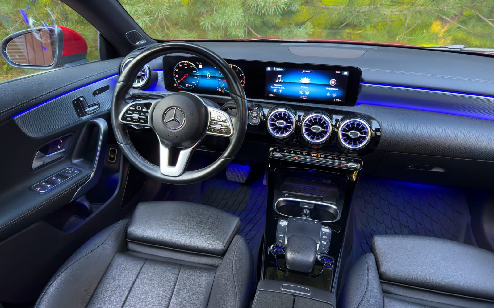 Mercedes-Benz CLA 250 — фото 4 в аренду в Калининграде — LiteRent