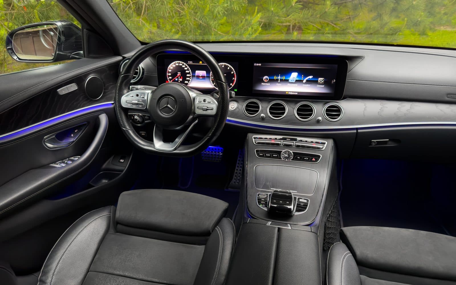 Mercedes-Benz E200 AMG — фото 4 в аренду в Калининграде — LiteRent