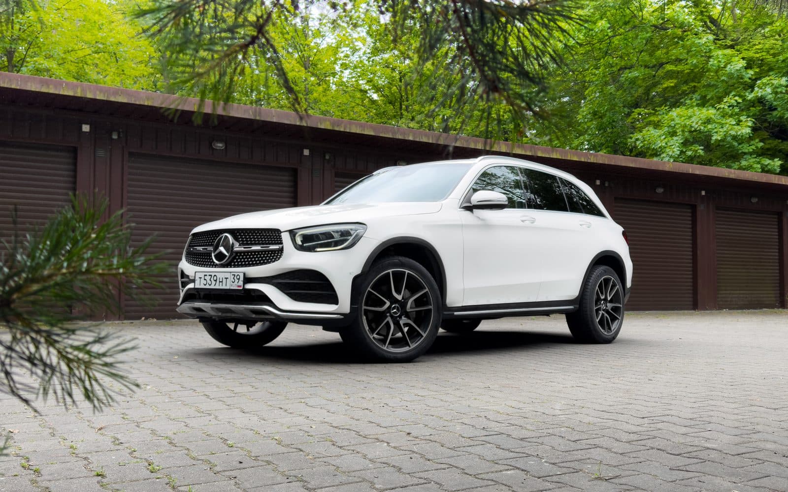 Mercedes-Benz GLC 2021 — фото 1 в аренду в Калининграде — LiteRent