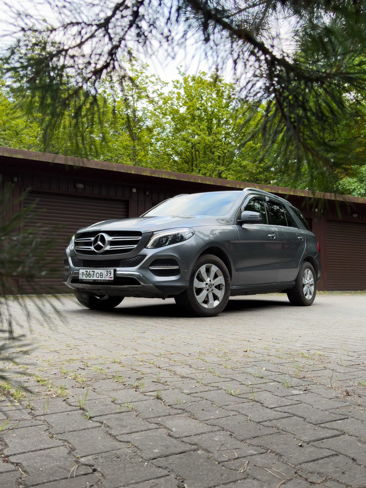 Mercedes-Benz GLE 250D — фото 2 в аренду в Калининграде — LiteRent
