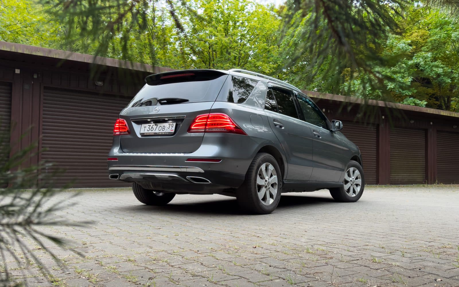 Mercedes-Benz GLE 250D — фото 5 в аренду в Калининграде — LiteRent