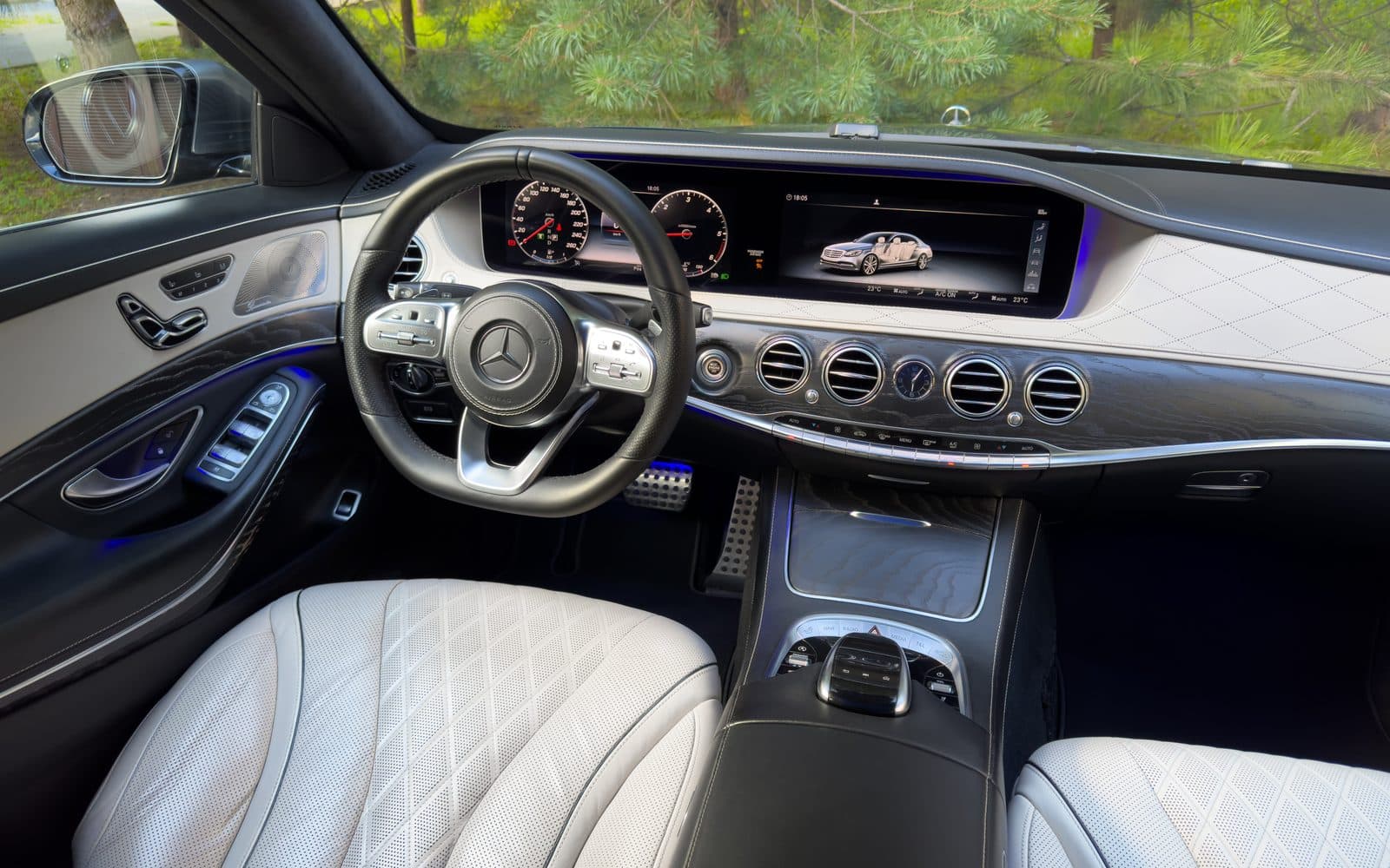 Mercedes-Benz S класс — фото 2 в аренду в Калининграде — LiteRent