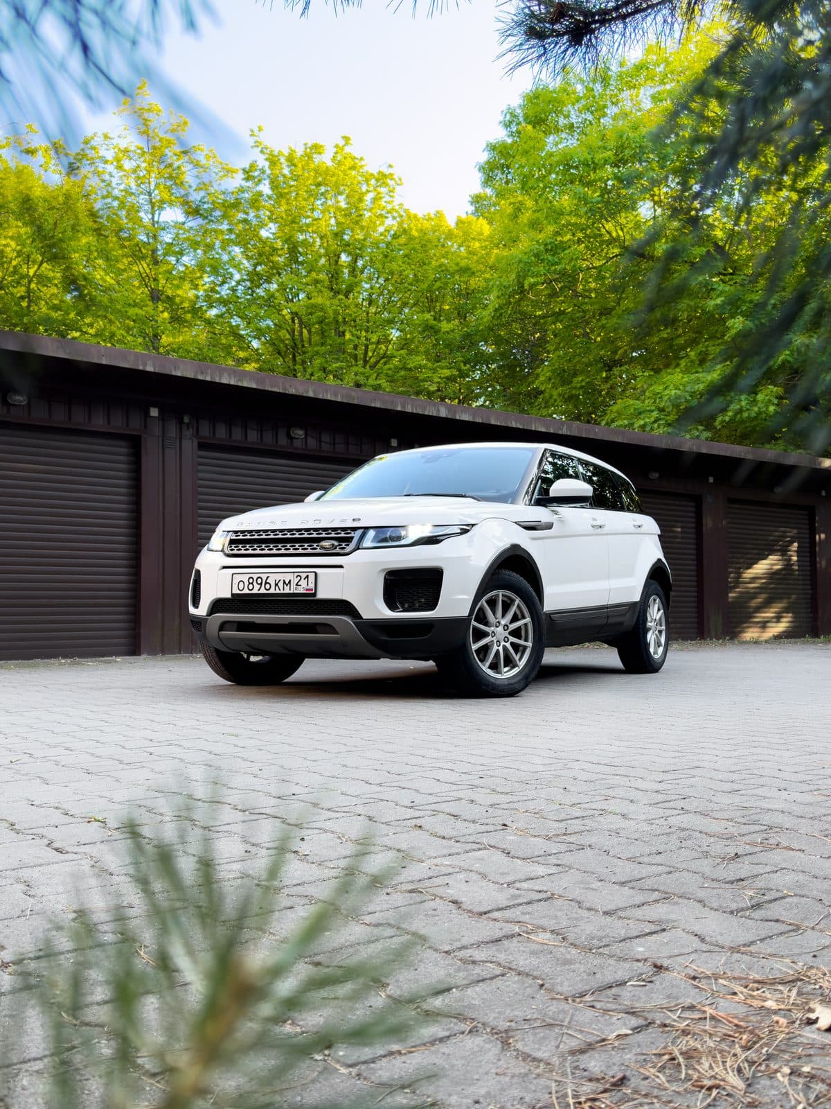 Range Rover Evoque — фото 2 в аренду в Калининграде — LiteRent