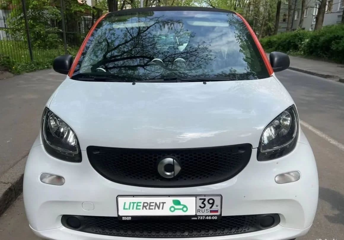 Smart Fortwo — фото 3 в аренду в Калининграде — LiteRent
