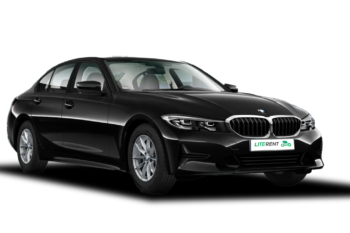 Арендовать автомобиль BMW 3 2020 в Калининграде